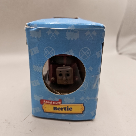 MOTORIZED BERTIE 2006 HIT TOY COMPANY THOMAS THE TRAIN & FRIENDS TRACKMASTER.  - Picture 5 of 10